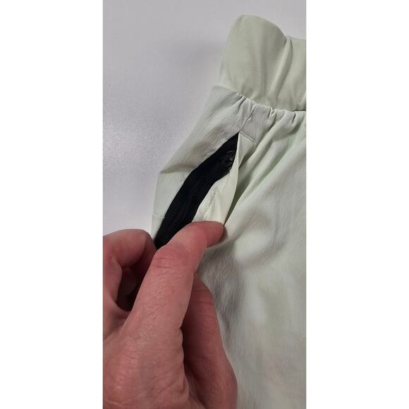 Gymshark S (?) everyday loose fit relaxed pull on athletic shorts zip pockets - Picture 3 of 7